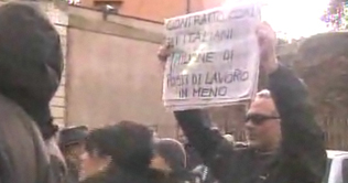 Italys Mediaset workers stage protest